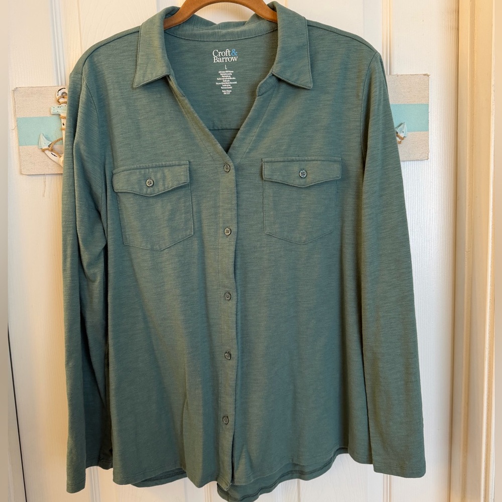 Croft & Barrow Green Knit Button Front Top Sz L - Picture 3 of 8